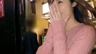 将来管理栄養士を目指す専門ギャルがドM願望を全面に出し、アヘアヘしながら調教される。