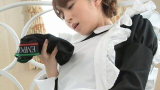 主人不在でも下着でオナニーする変態メイドの完全給仕