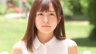 透明感あふれる天真爛漫な20歳がAVデビュー