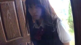 板野有紀はおじさんとトラブルになり、フェラで絶頂させる。