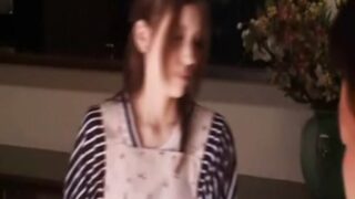 美乳の妻が自宅で強姦魔に襲われ、メス豚化する