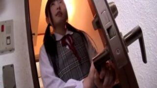 黒髪美少女JKが鬼畜男に拉致されレイプされる