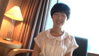 温泉でハメまくり、大喜びのボーイッシュ巨乳娘