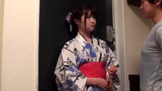 浴衣姿の激カワ妹が兄に種付けされるプレイ