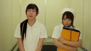 性欲を解放する黒髪ナースと3P