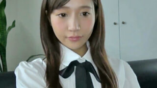 清楚な美少女を肉便器に調教する作品