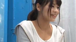 神のような優しさで童貞ちんぽを手で射精させてくれた女子大生