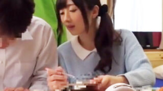 美人家庭教師を欲情した教え子が押さえつけ強姦