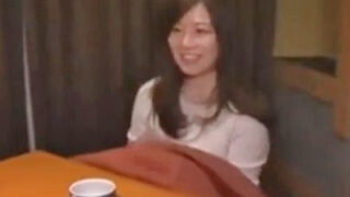 不倫希望の素人妻との一夜限りの浮気セックス