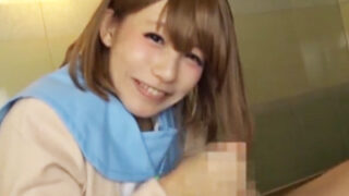 カワイイコスプレ娘にイタズラされると耐えられない