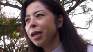 薄幸な熟女看護師が不倫温泉で女性の喜びを取り戻す旅