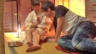 耳かきクラブのJKが禁断の性サービスを実施