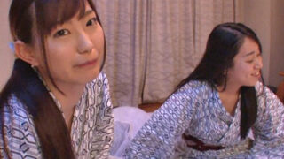 美少女が彼女のいる男性に囁きながら誘惑し、中出しセックス