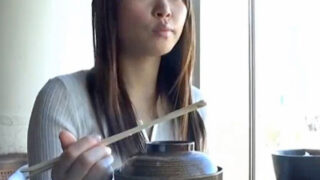 巨乳素人妻をナンパし、即ホテルに連れ込んで中出しセックス