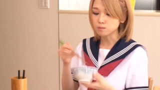 金髪JK妹と禁断の関係。