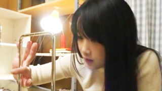 美少女が中年教師との関係で堕落したセックス生活