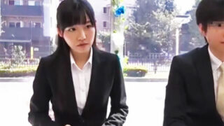 OL美少女が同僚とエロミッションに挑む