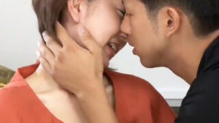 夫との性欲不満でAVデビューした熟女