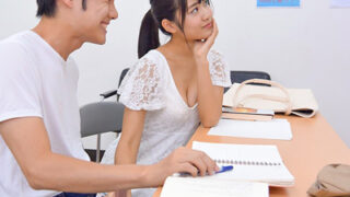 清楚な先輩が卒業まで童貞くんを性奴隷として犯す