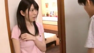 JKの姉が毎日侮辱してくるので、我慢できずに近親相姦の強制性交が発生。