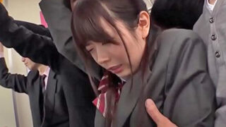 電車内で大勢の男に痴漢された可愛い巨乳JK