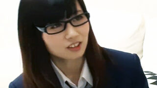 真面目JKが勉強に無関心と呟き、ドン引きされる保健体育の中出し勉強会。