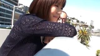 伊豆旅行で新しい母と関係を深め、快楽に身を任せて熱い夜を過ごす。