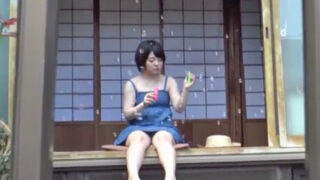 夜這い少女・若いマ●コを堪能