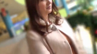 素人妻の昼間の不倫セックス