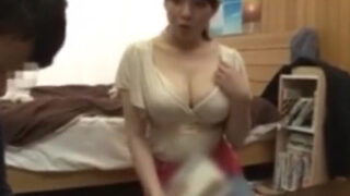 巨乳熟女家政婦との寝取りパコ