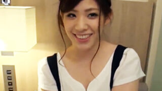 即尺ビッチJDが簡単に股を開く