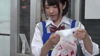 ミニスカ書店員が店内でレイプされる