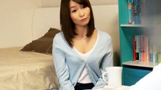 美人妻をヤリ部屋に誘い寝取りパコ盗撮