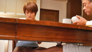 義父に夜這いされ毎日中出しされる人妻