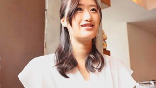 八王子の人妻がAVデビュー、夜な夜な自分を慰める。