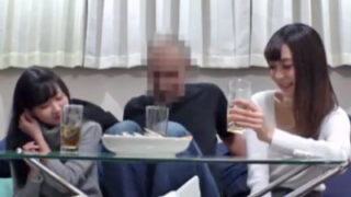 酔っ払った美少女を隠し撮り