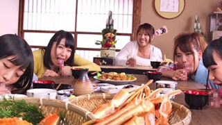 口でチンポを咥える家族の新正月