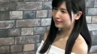 神乳美少女がマシンガンピストンで限界突破