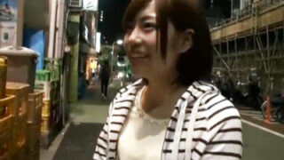 恥ずかしい…可愛い素人が凄テクフェラを披露