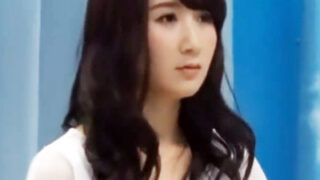 新婚なのに、マッサージで背徳的SEXが始まる瞬間