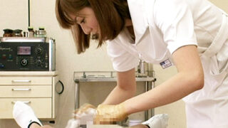 美人看護師がエロくない雰囲気で精子バンクから精子を採取