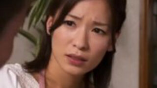 部長に弱みを握られた巨乳妻