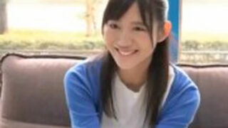 インタビュー中、MM号に乗り込んだ美少女が即ハメされる