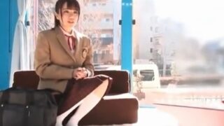 真面目系ポニテJKがアンケートで騙されMM号にパコされる