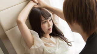 濃密な快楽に没頭する美少女