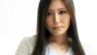 義母と息子が互いに異性として意識し、肉欲がぶつかり合う母子相姦