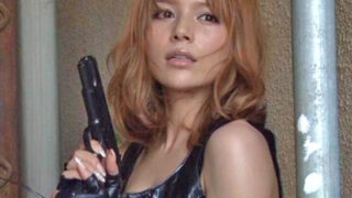 囚われた美人警官が虐待に堕ちていく