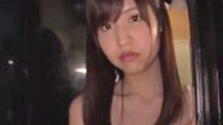 超人気女優がオッパブに潜入し、ドッキリで本番セックスする