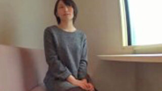 清楚で地味な素人のハメ撮り映像