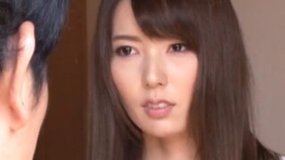 元彼がストーカー化し、子どもがいる前で新妻をレイプ